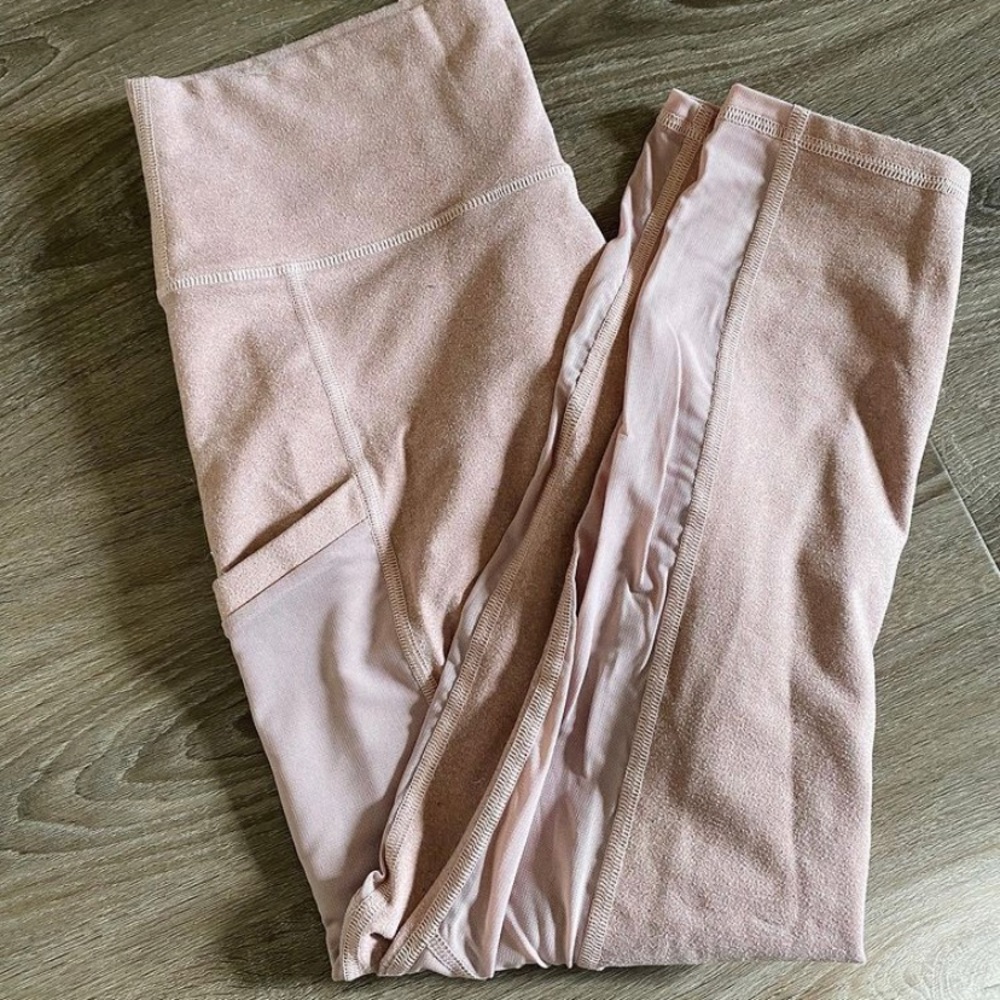 Fabletics High Waisted “Mila” Cropped Leggings